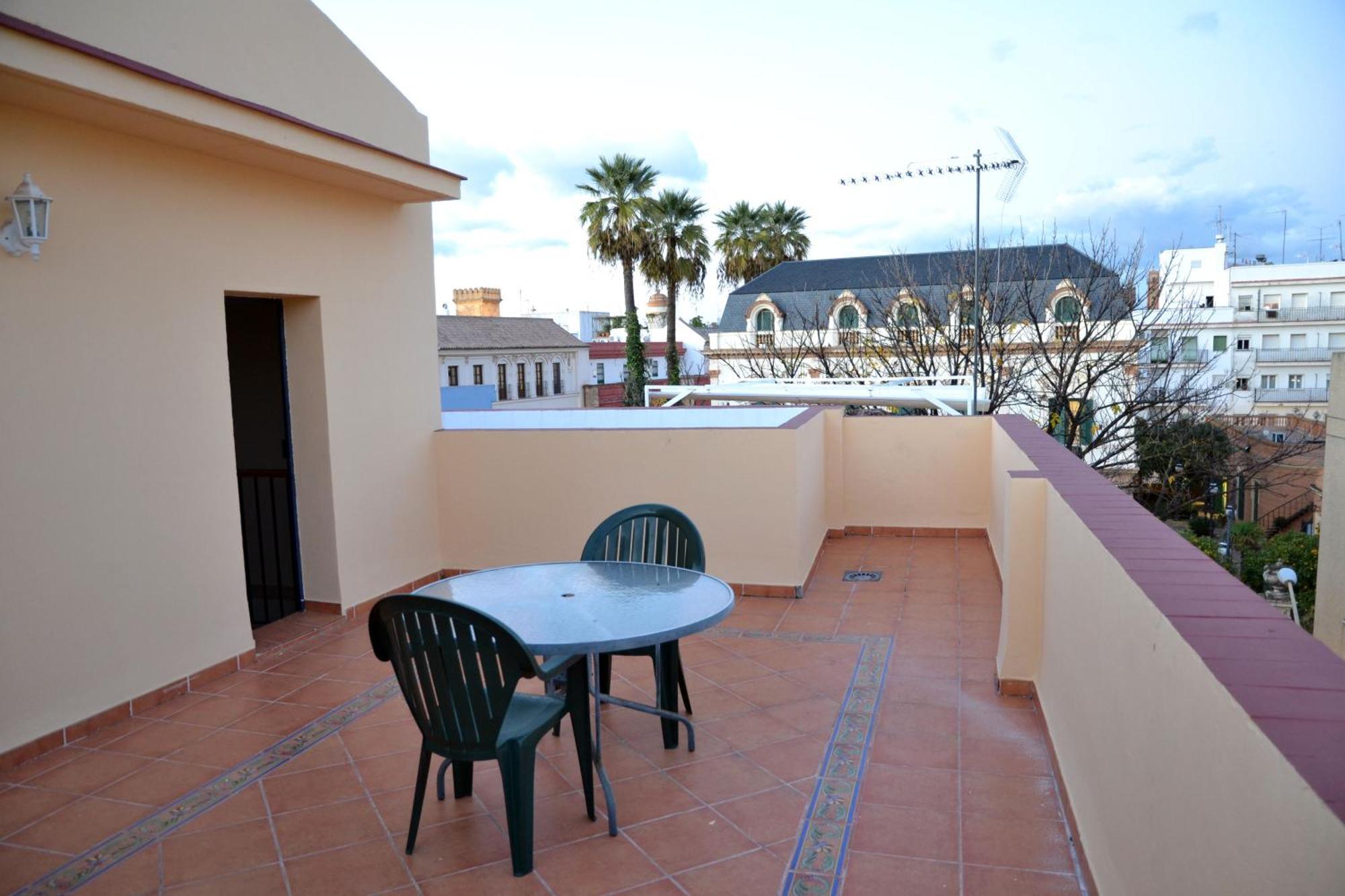 Apartamentos Sevilla Exterior photo